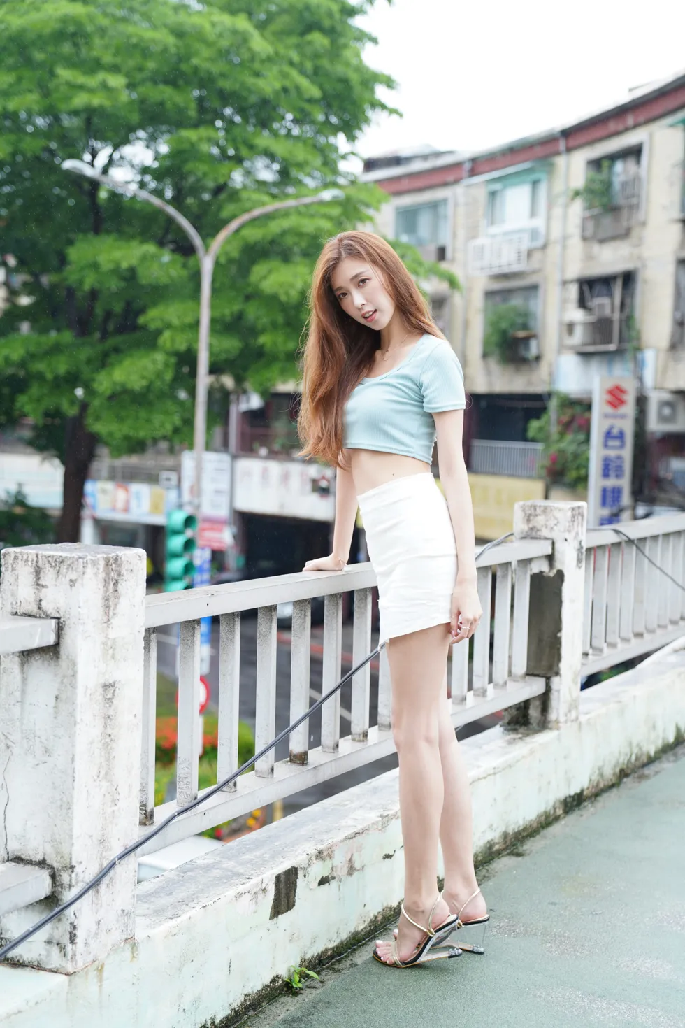 [Mzsock] NO.129 Liao Tingqi’s midriff-revealing short skirt shows off her beautiful legs street photography#[99P]-23