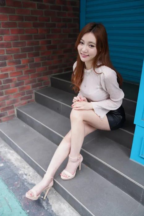 [Mzsock] NO.077 Su Xiaoli, leather short skirt, high heels and beautiful legs, outdoor shot street photography#[106P]-91